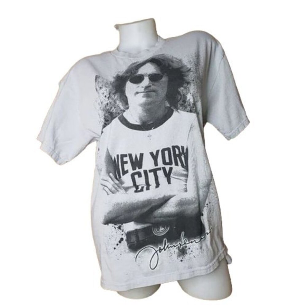 ZION GRAY JOHN LENNON NEW YORK T SHIRT SIZE LARGE